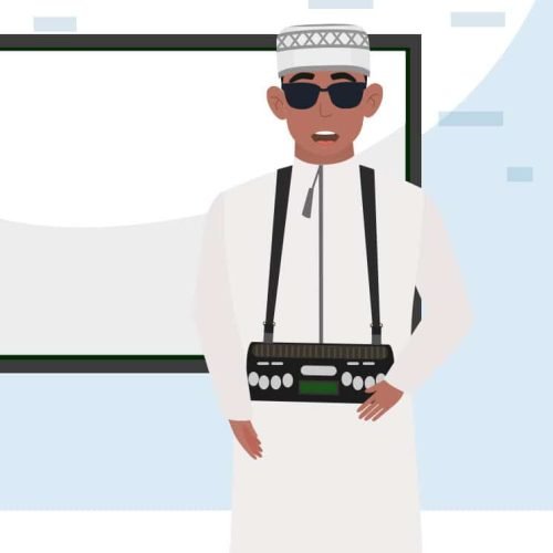 طالب من ذوي الإعاقة البصرية يقدمم عرضا مرئيا باستخدام تقنية مساعدة